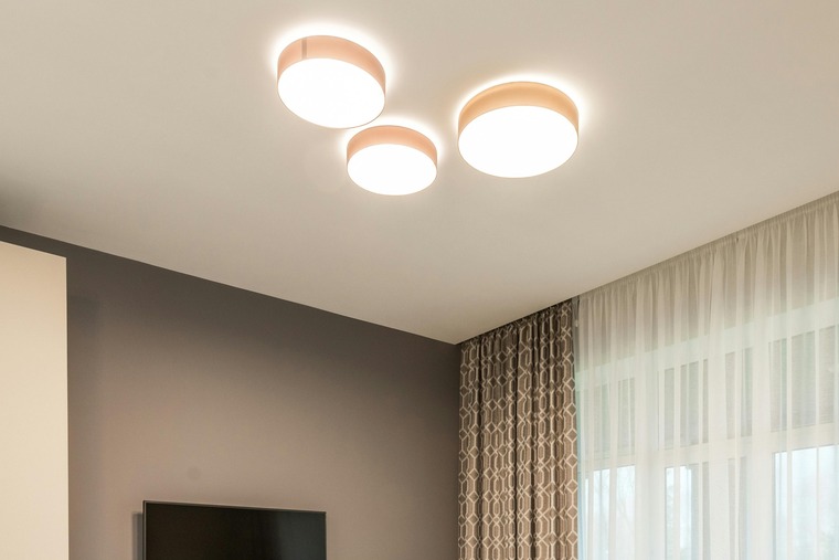 flah mount light